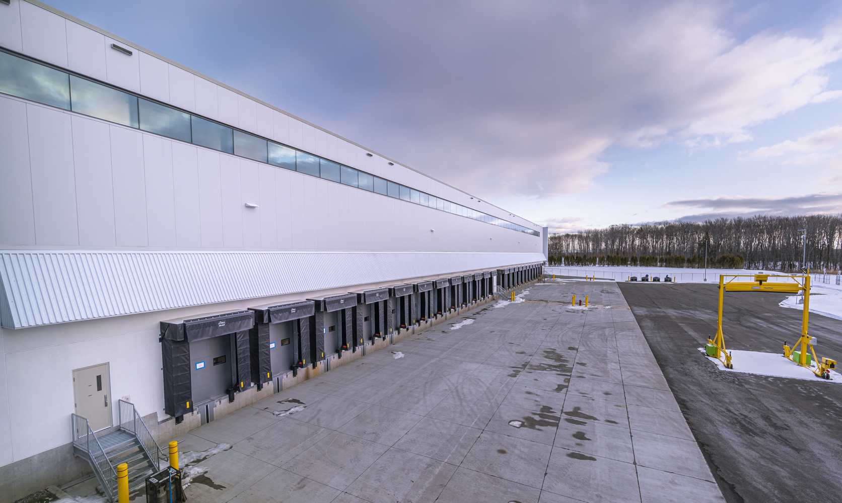 Simons Distribution Center & Campus Case Studies
